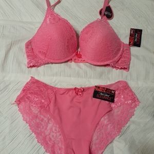 New York Elegance Bra and Panty Set